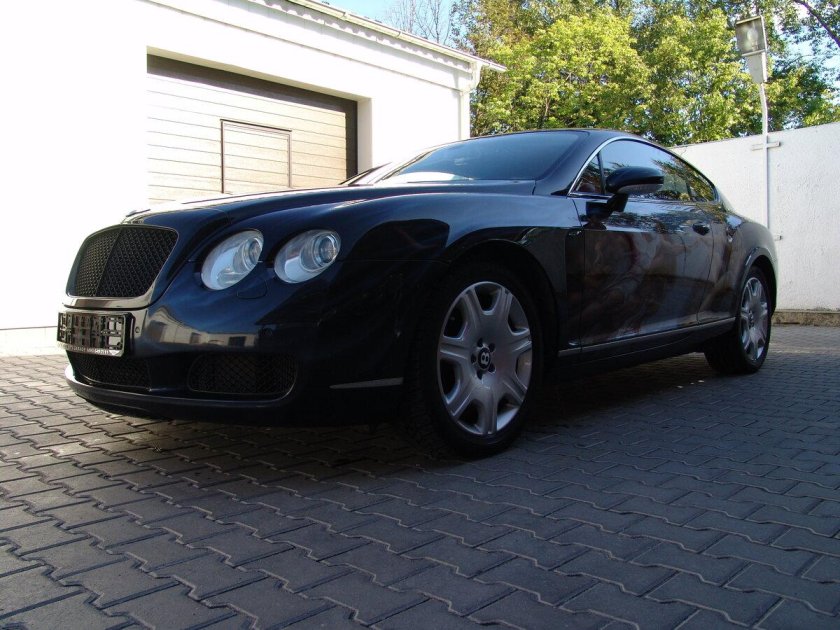 Бентли continental gt i 2005