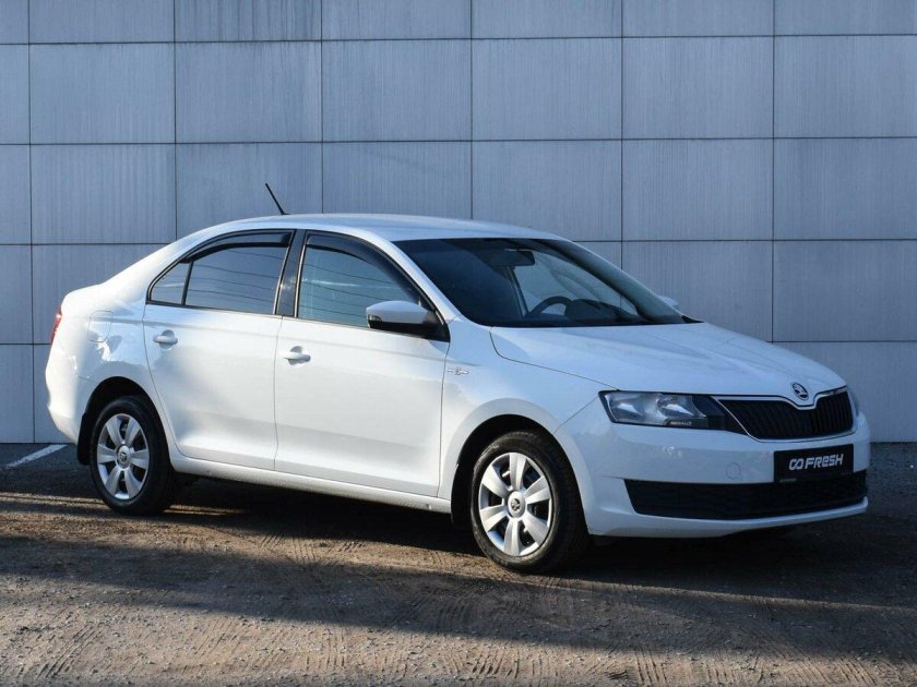 Шкода рапид 2017 белый