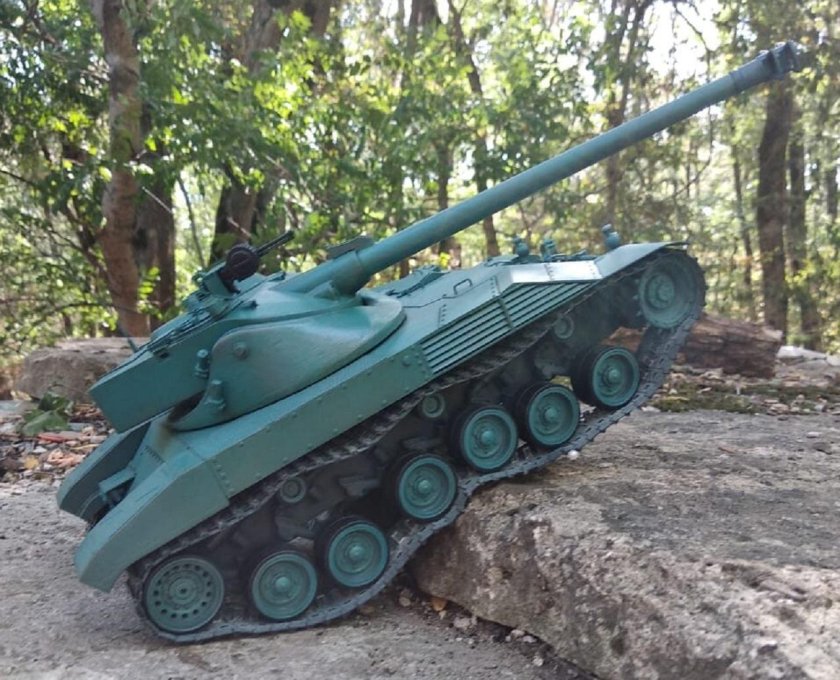 Танк bat Chatillon 25t