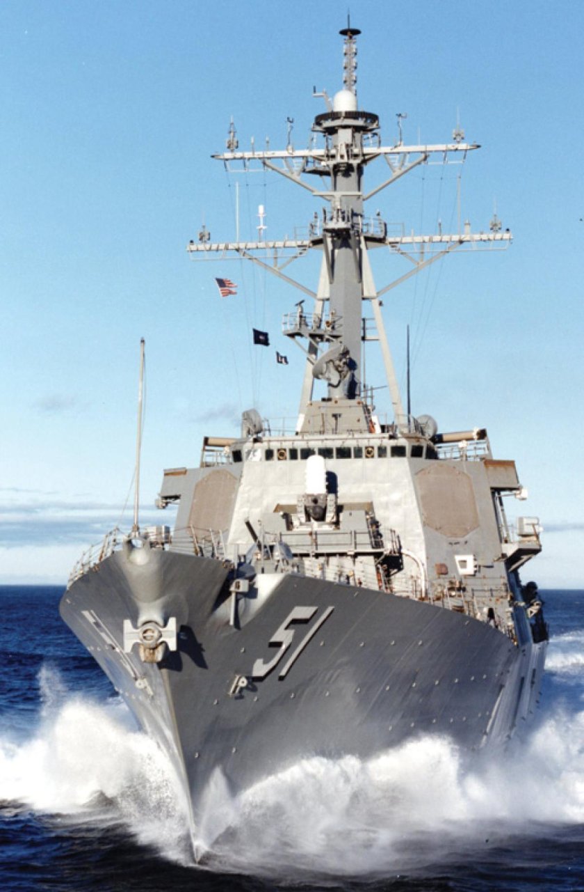 Арли Берк корабль