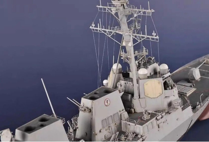 Uss arleigh burke ddg-51