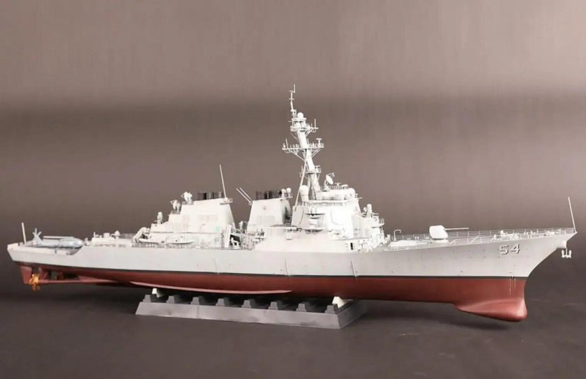 Модель корабля trumpeter