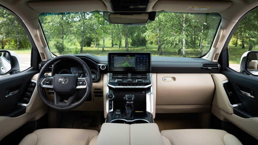 Toyota Land Cruiser 300 Interior