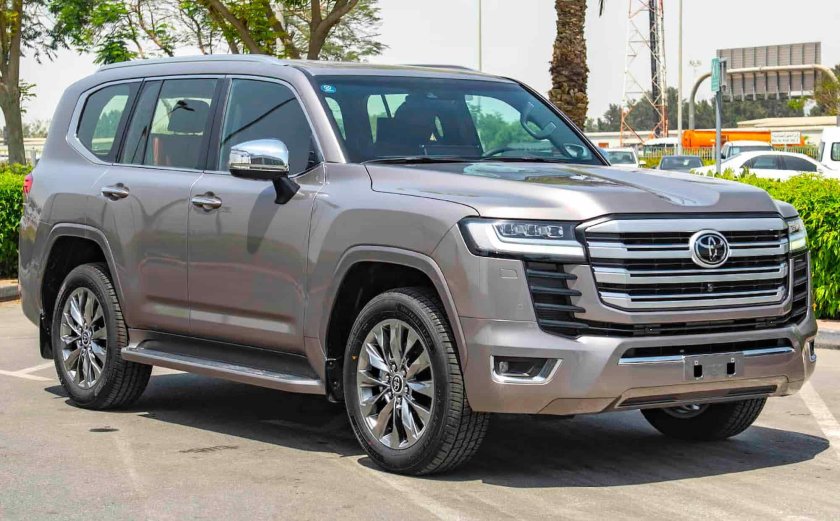 Тойота 300 2023