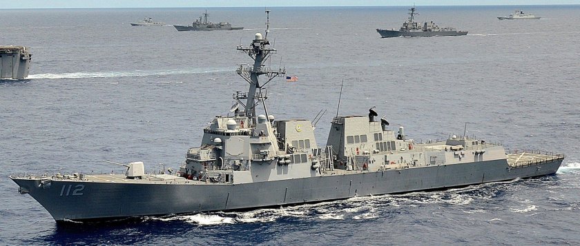 Арли берк эсминец