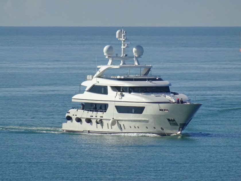Orient star yacht