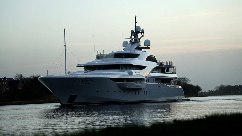 Яхта Путина Грейсфул