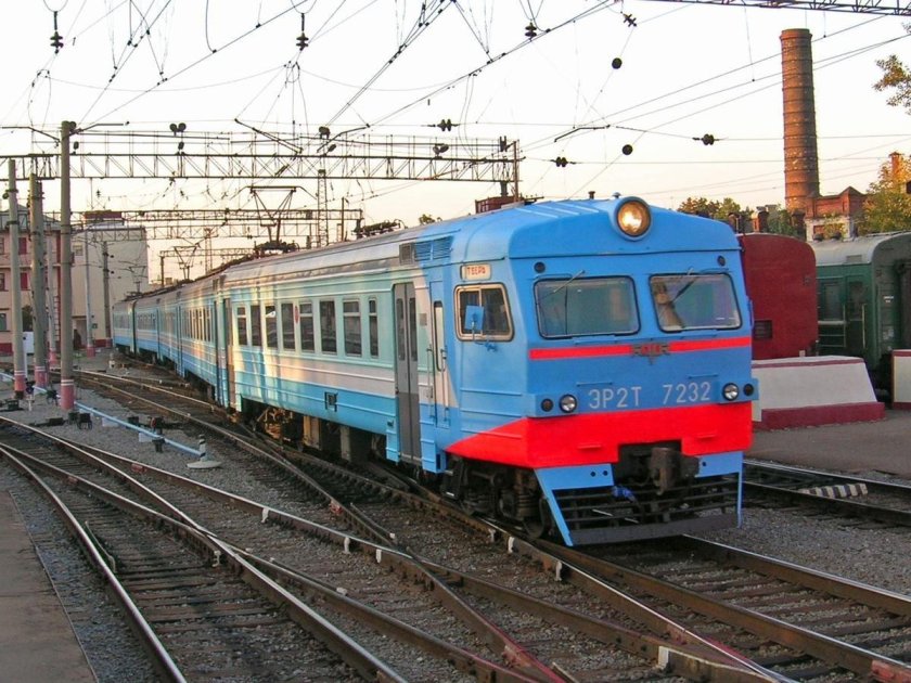 Эр2т электропоезд