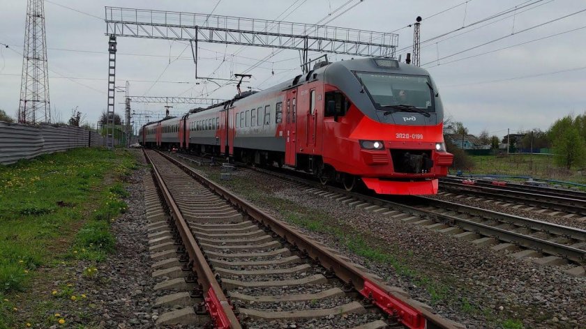 Электричка эп2д