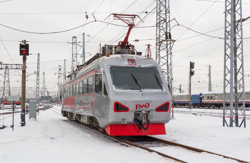 Эр9пм электромотриса