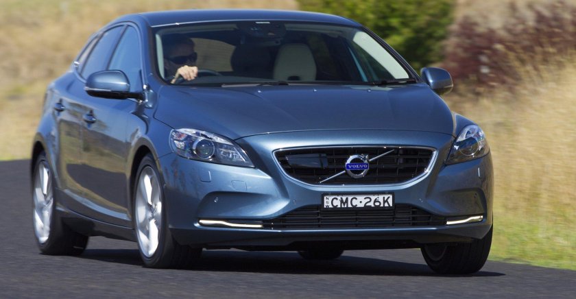 Вольво s40 2016