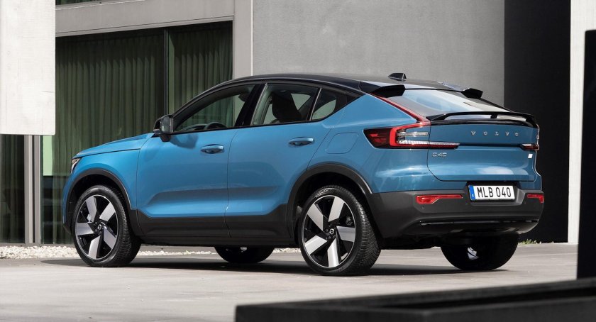 Volvo XC 40 and c 40