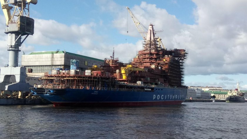 Ледокол Урал 22220