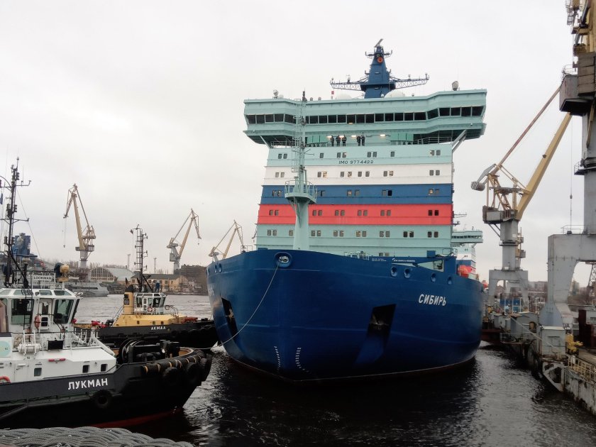 Сибирь ледокол 22220