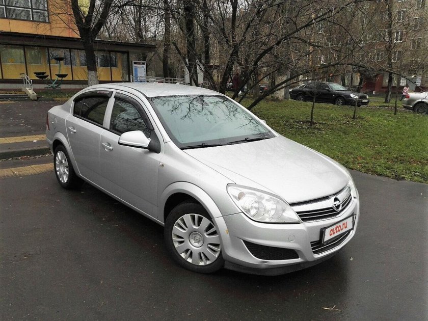 Opel Astra h 2011 1.8