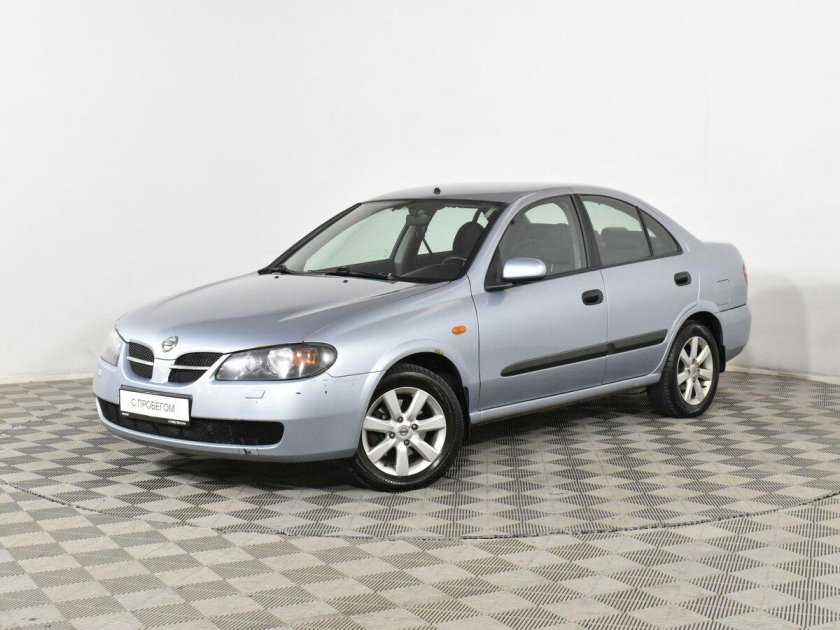 Nissan Almera 2004