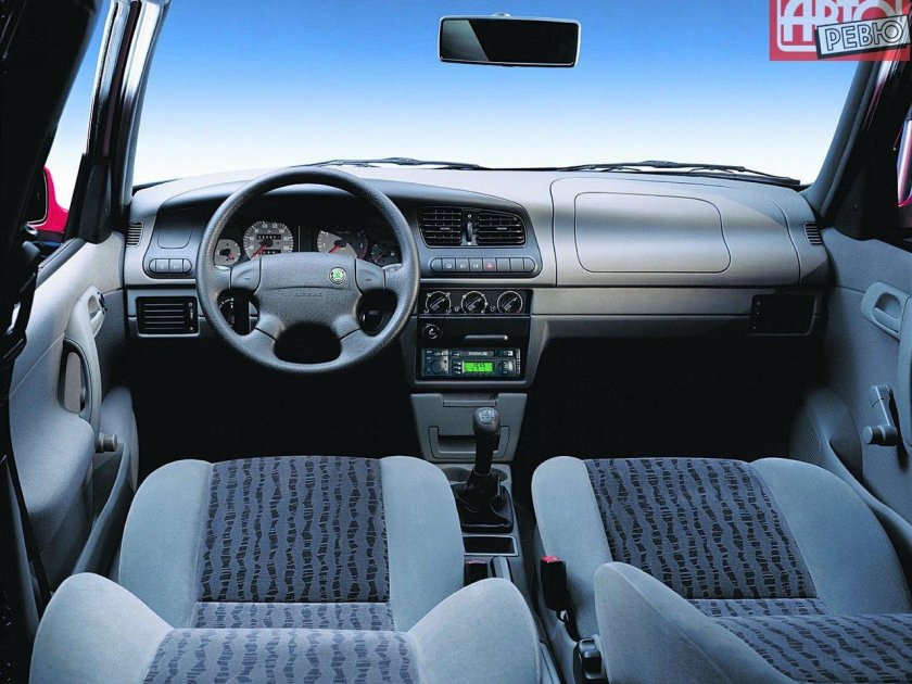 Шкода Фелиция салон