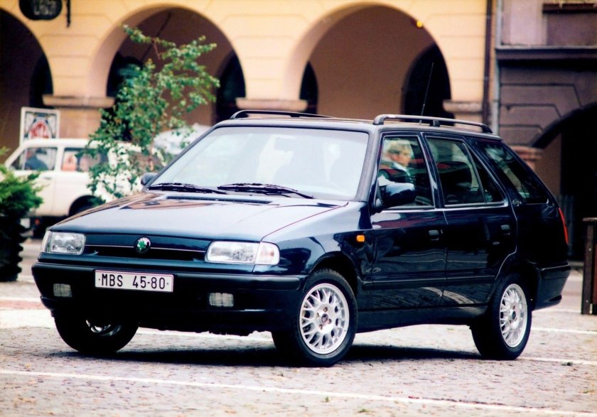 Шкода Фелиция Комби