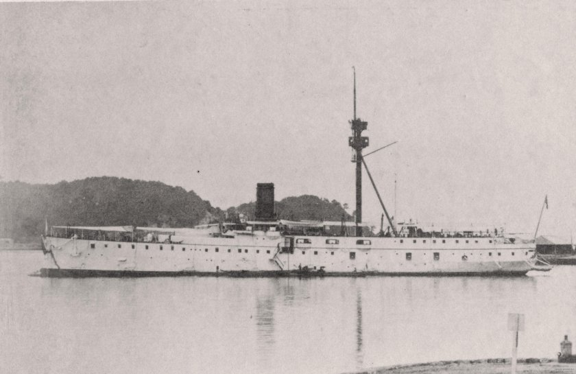 Яхта Ярославна