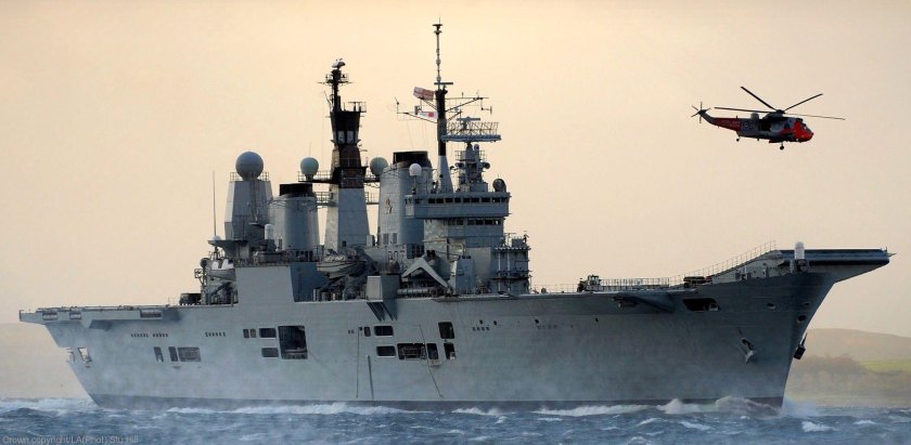 Авианосцы Инвинсибл Англии