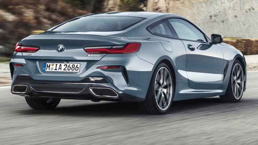 BMW 8 2021