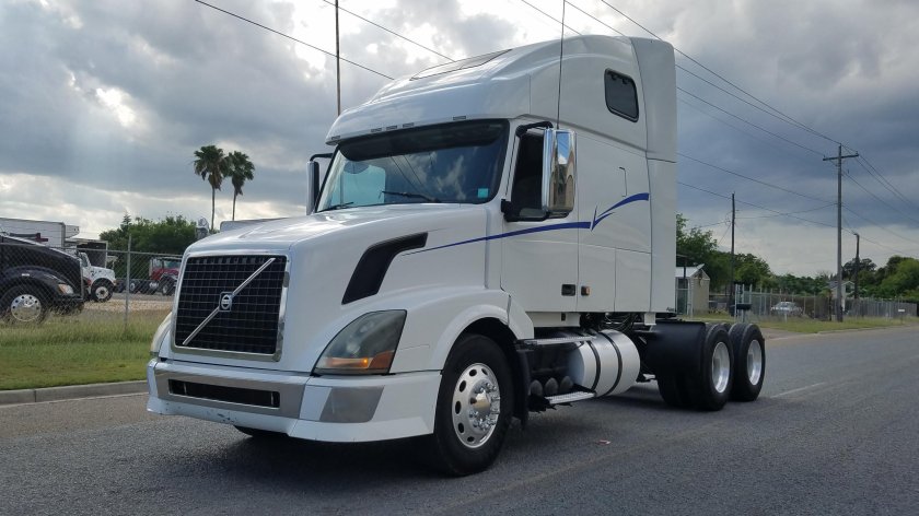 Вольво американец тягач