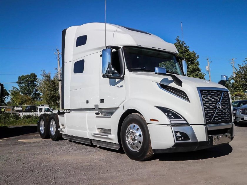 Truck Volvo VNL 860