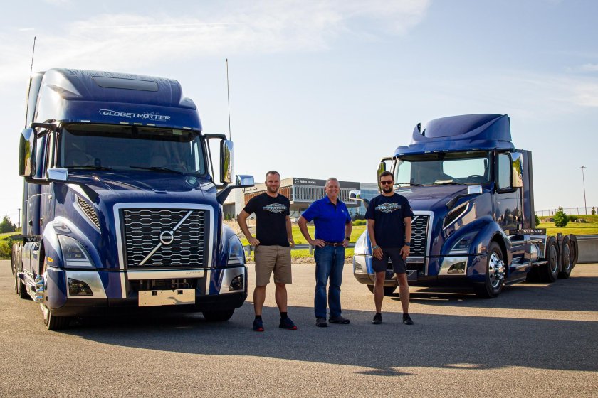 Грузовики Volvo VNL 860