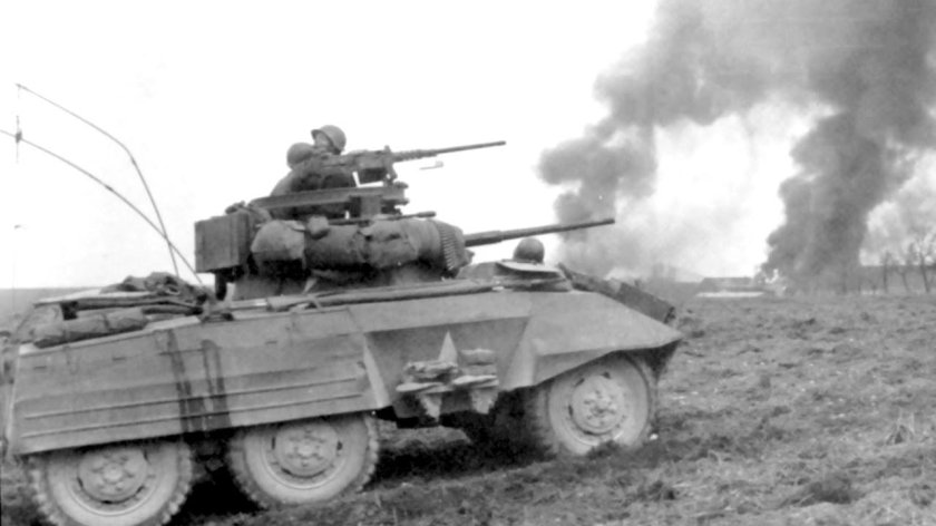 M8 бронеавтомобиль