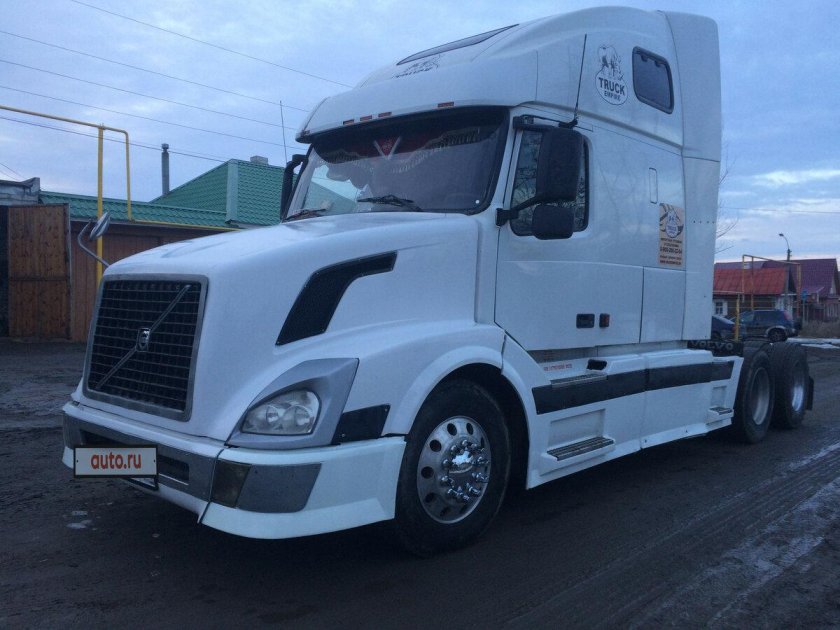 Седельный тягач volvo vnl