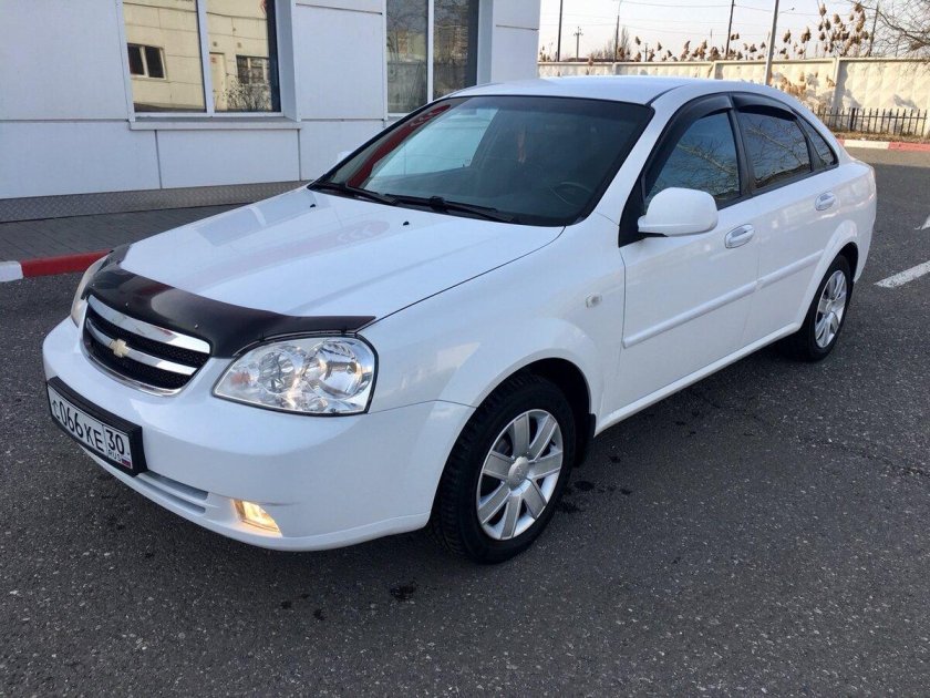Chevrolet Lacetti 2010 седан