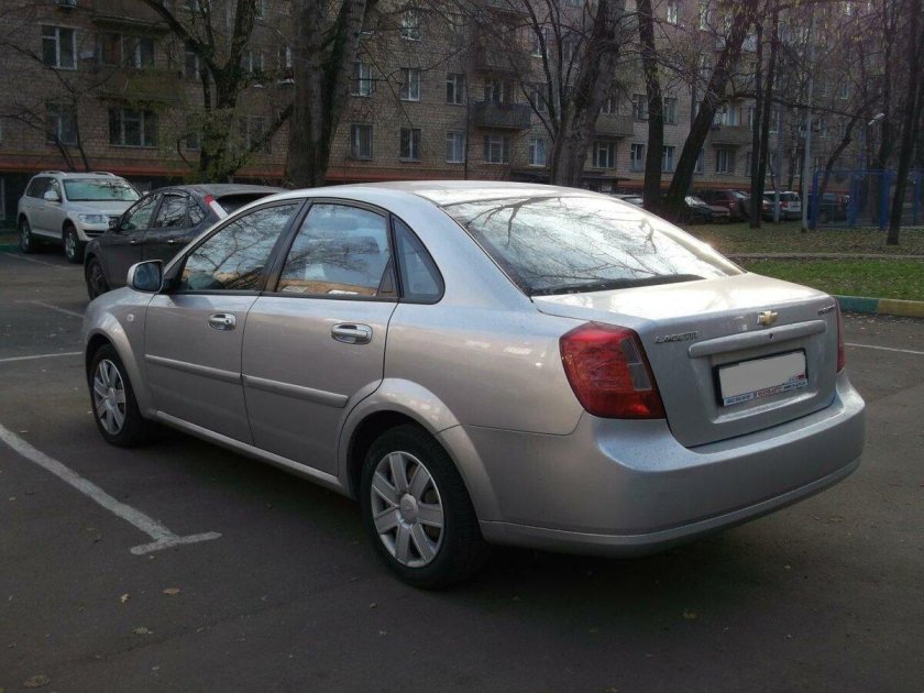 Chevrolet Lacetti 2013 седан
