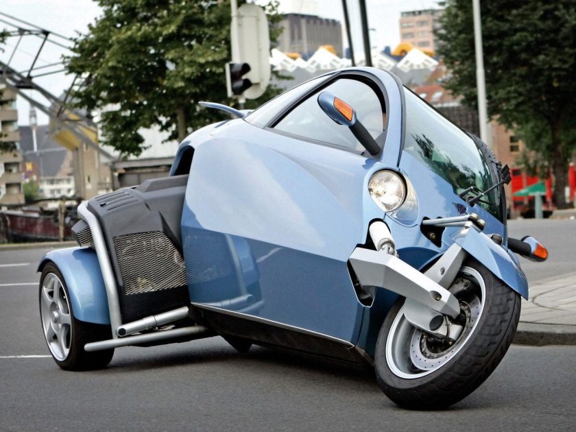 Трицикл Carver one