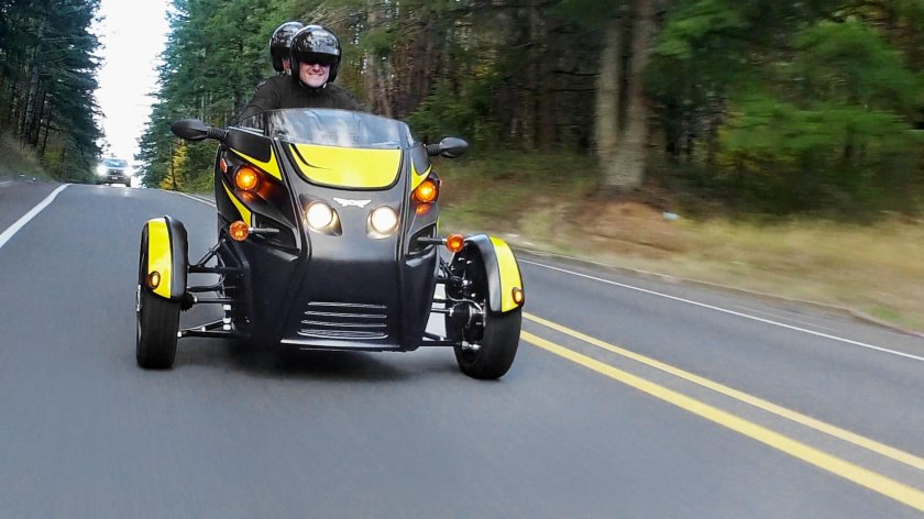 Трицикл Arcimoto SRK