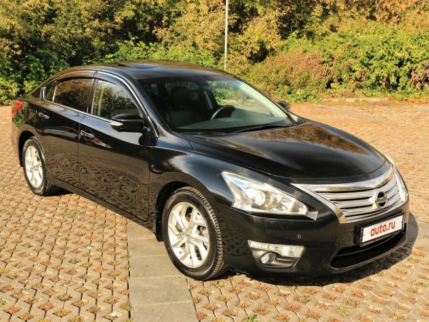Nissan Teana III