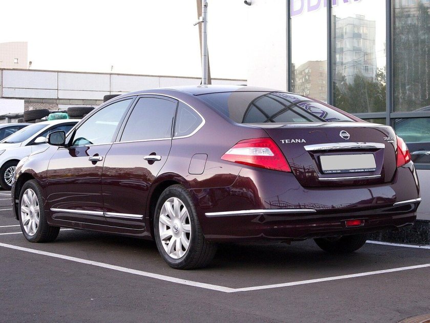Nissan Teana 2