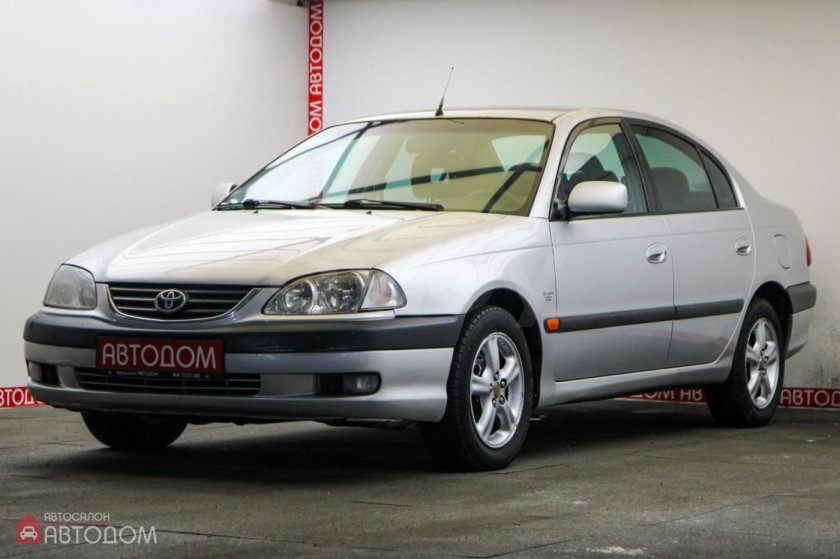 Toyota Avensis, 2001 магнитола