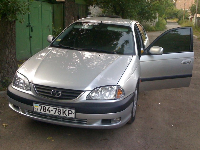 Toyota Avensis 2001