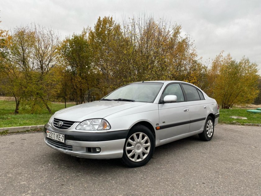 Toyota Avensis 2001