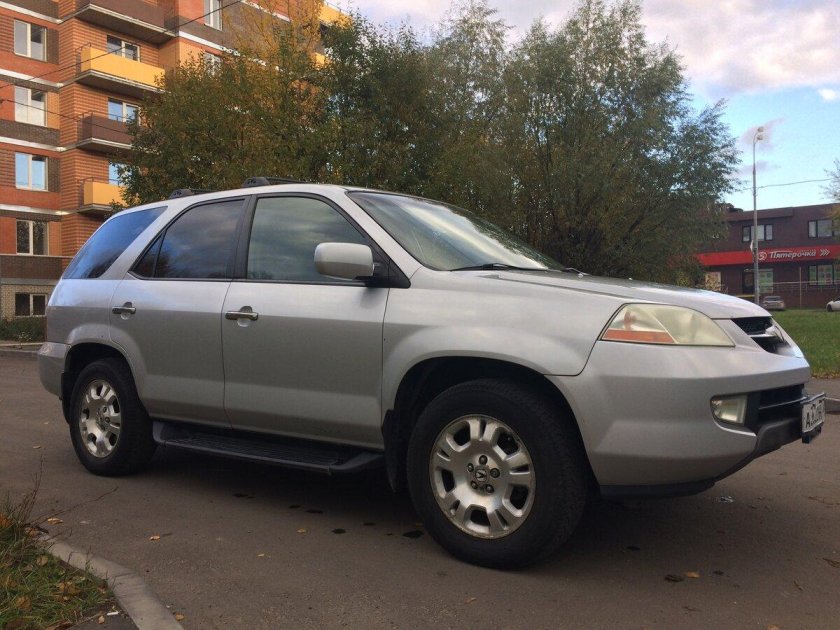 Акура МДХ 2002