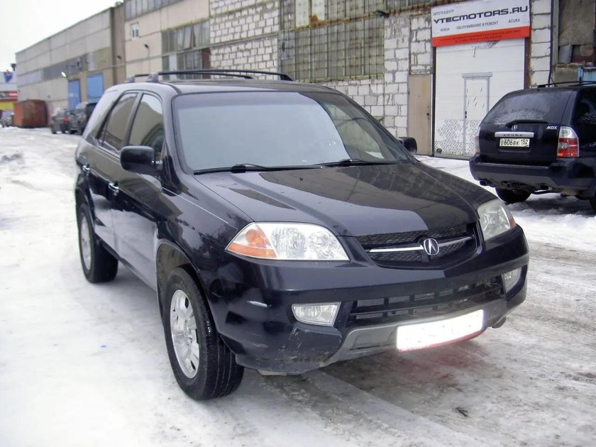Акура МДХ 2002