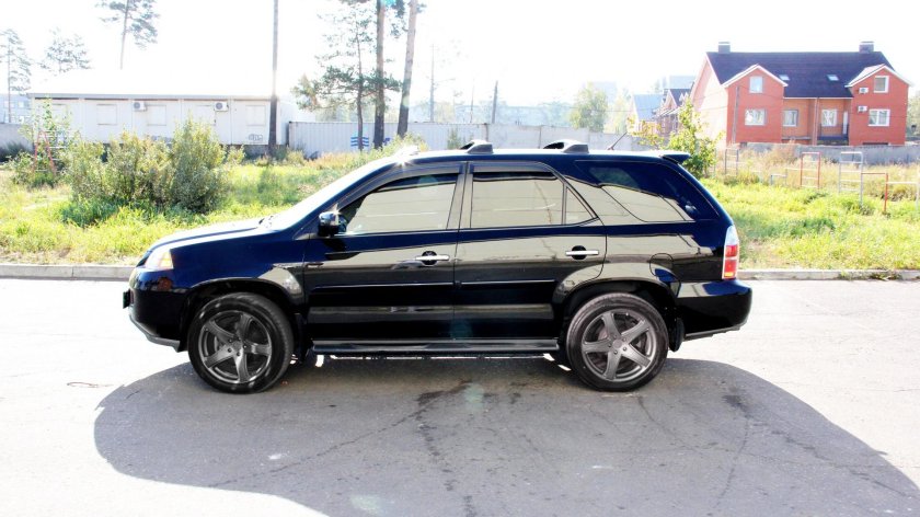 Акура МДХ 2001