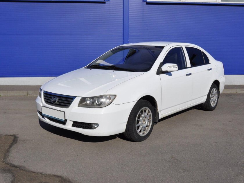 Lifan Solano белый