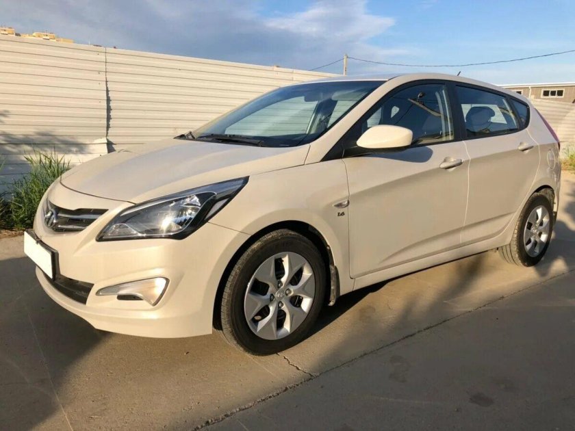 Hyundai Solaris 2015