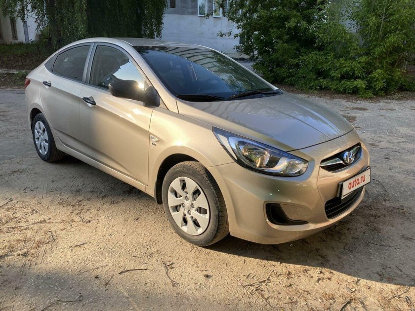 Хендай солярис бежевый