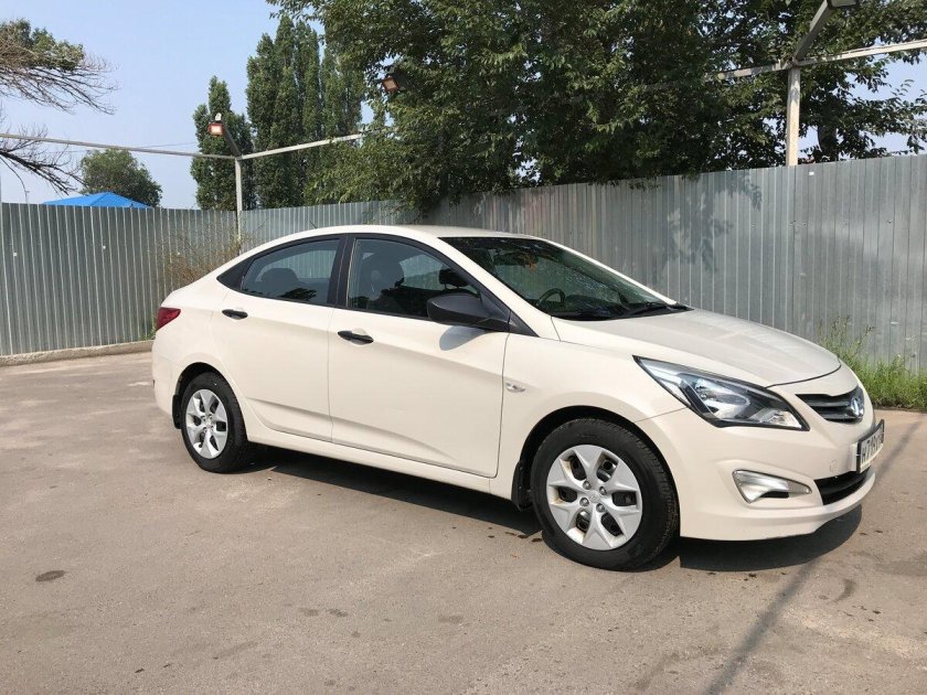 Hyundai Solaris 2014