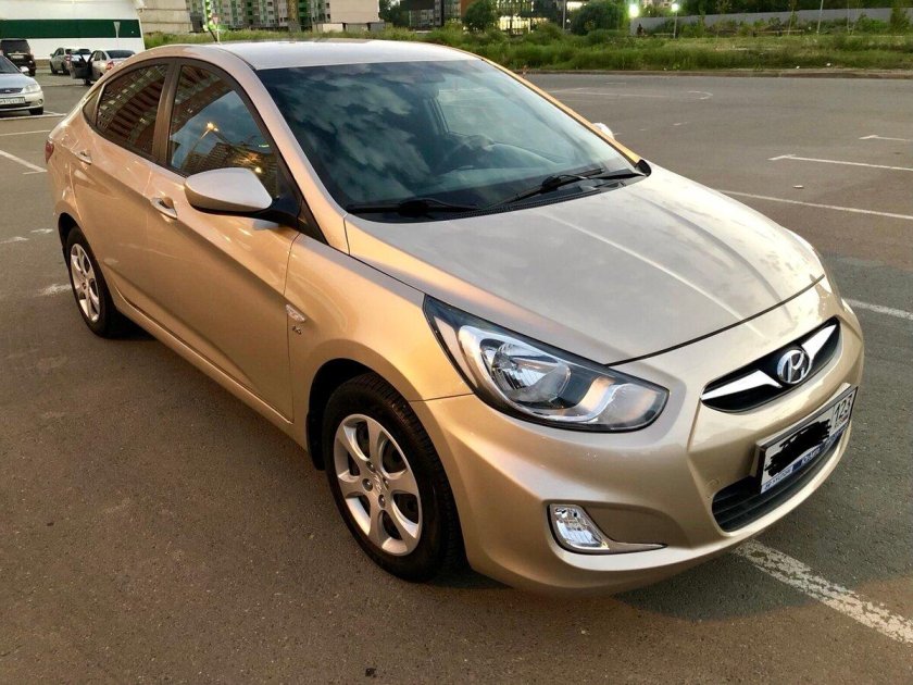 Хендай Солярис 1 бежевый