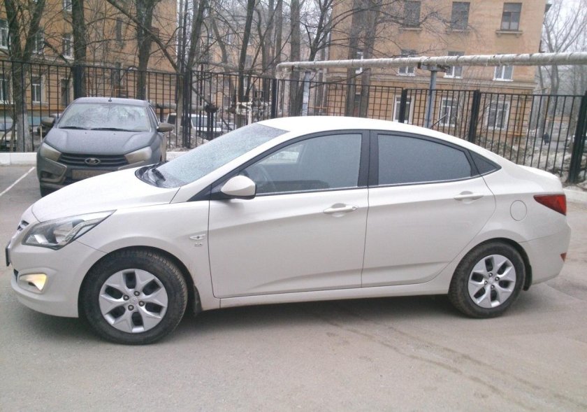 Хендай Солярис бежевый металлик