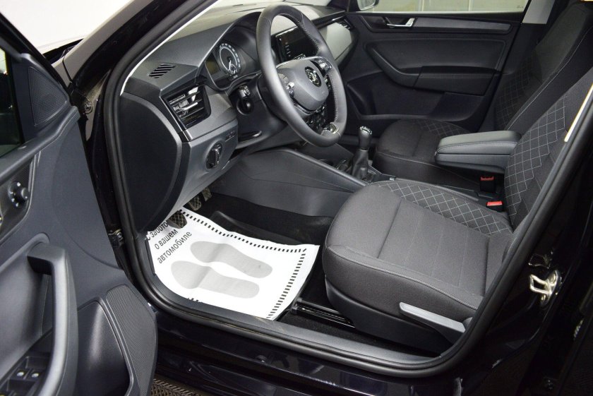 Шкода рапид 2021 комплектация актив