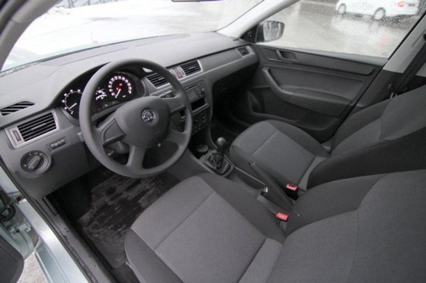 Skoda Rapid торпеда